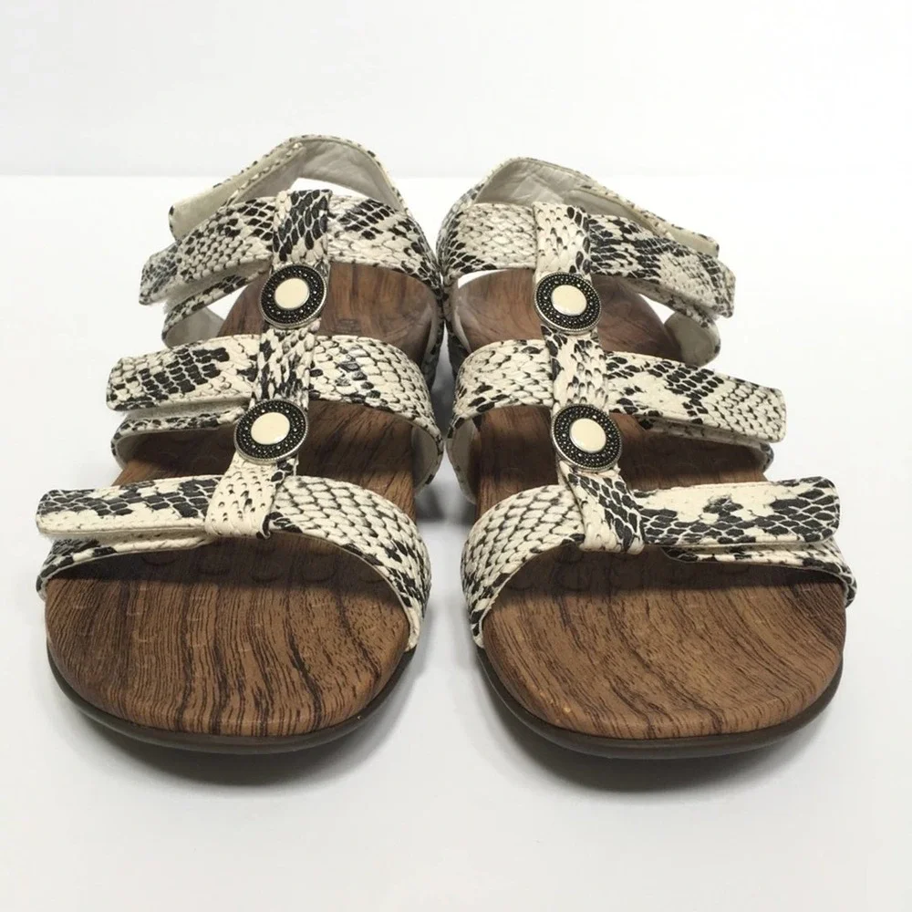 Orthaheel Vionic Yasmin Snakeskin Footbed Sandal, Size 6
